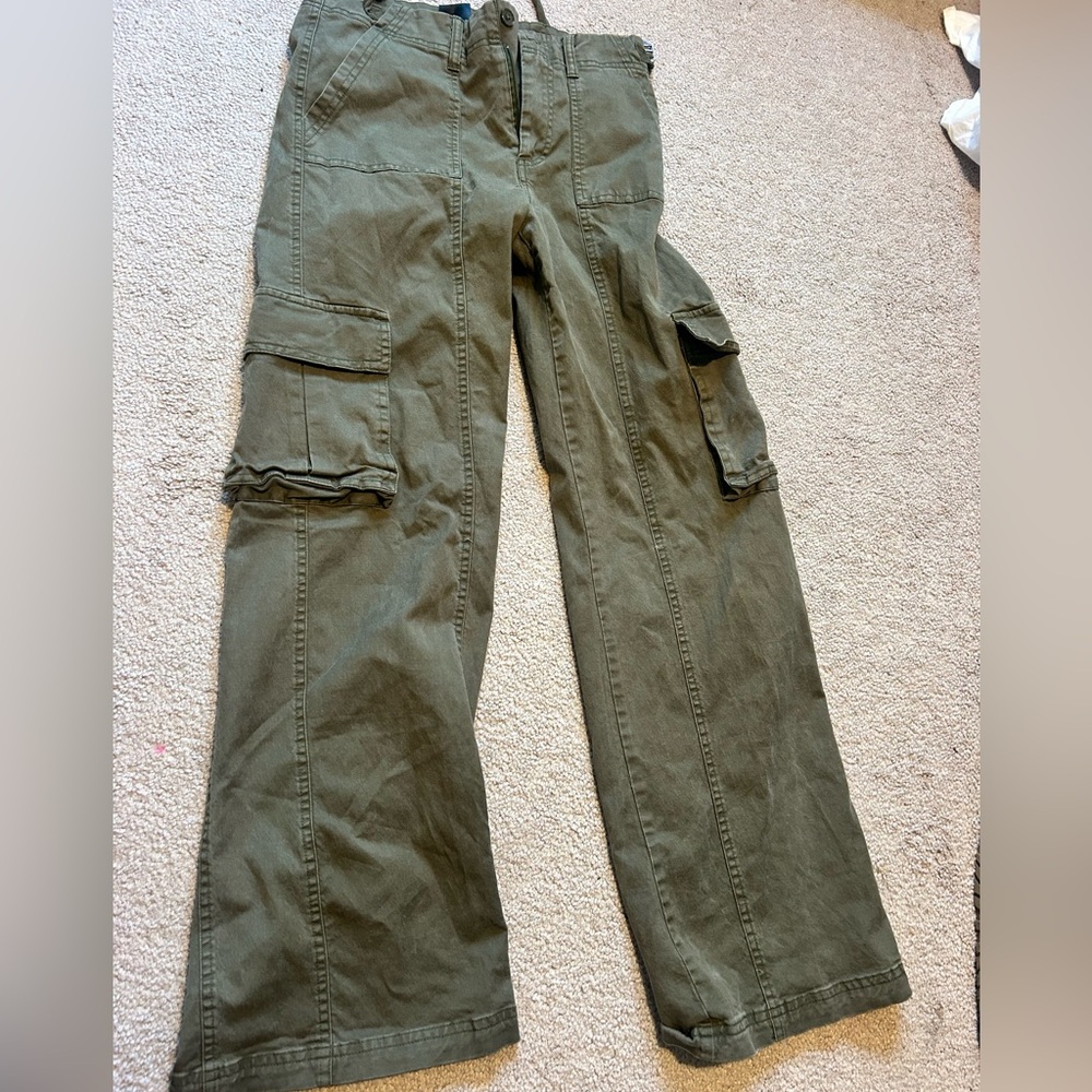 John Galt low waist green cargo pants